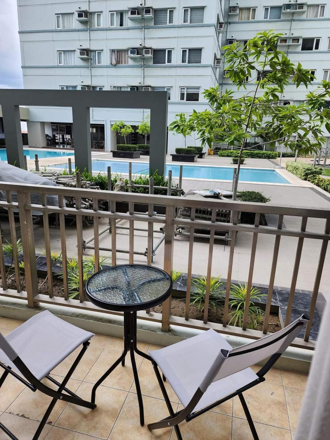 Avida Tower Free Airport Pick Up For 3 Nights Stay Or More Davao Habitación foto